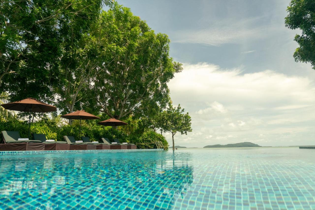 Ombak Villa Langkawi Pantai Cenang  Buitenkant foto