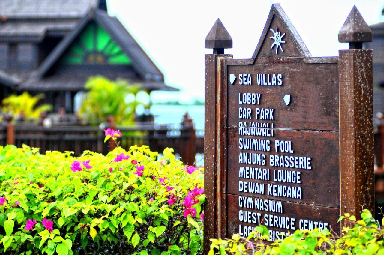 Ombak Villa Langkawi Pantai Cenang  Buitenkant foto